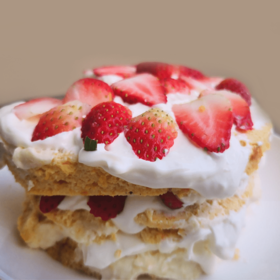 Strawberry Blysscake